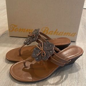 NEW Tommy Bahama Brown Leather Sandals
